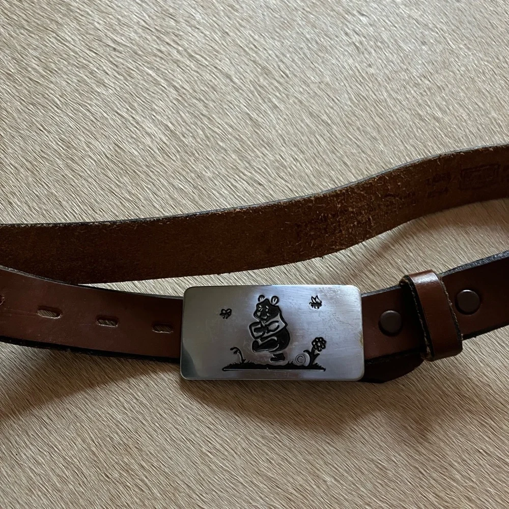 Collectible Winnie the Pooh belt for kids
